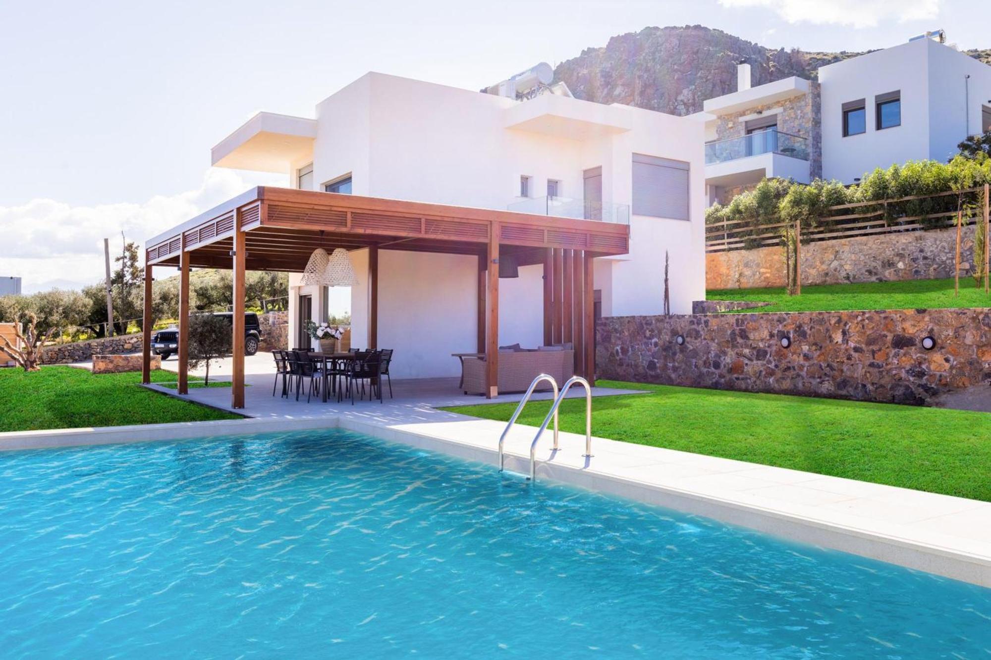 Luxury Villa U Kokkini Hani Exterior foto